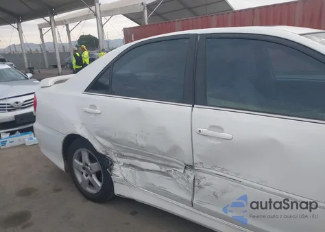 2004 Toyota Camry Se V6 z USA, uszkodzony, nr VIN 4T1BA32K74U505839